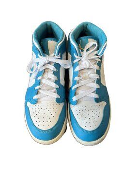 Sporty Streetwear Air Jordan 1 Mid (GS) "Aquatone" DQ8423-400 Youth Size 4.5Y